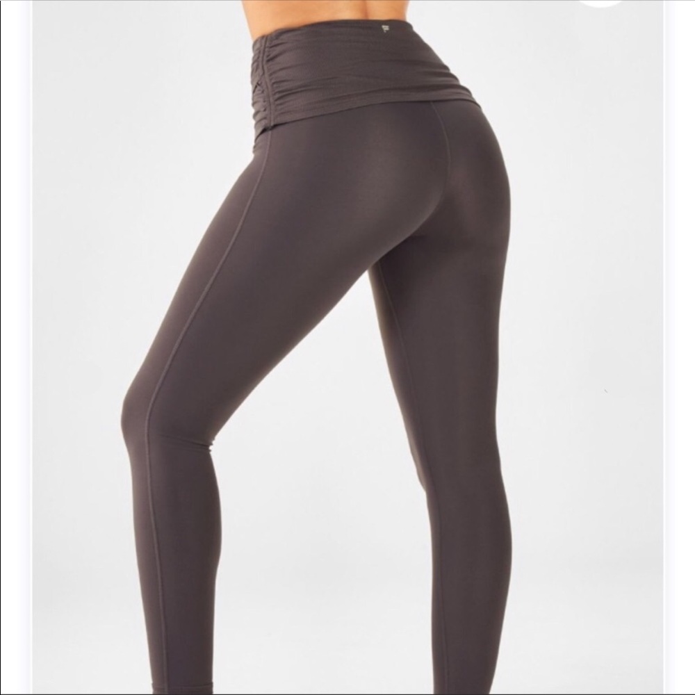 NWT Fabletics Cashel High Waisted Leggings